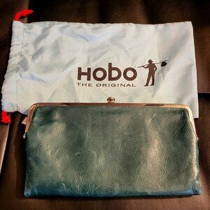 HOBO Lauren Leather Clutch Wallet-Double Snap Sides - Deep Moss color